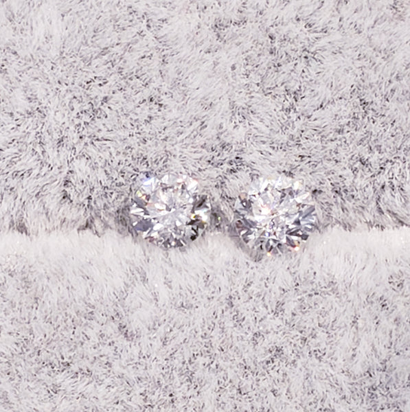 Diamond 4mm VS1 natural and genuine quality gemstone: E00bundle5