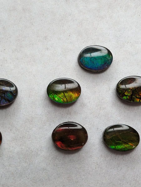 Oval Ammolite gemstone size 7X9mm natural and genuine : E00bundle14