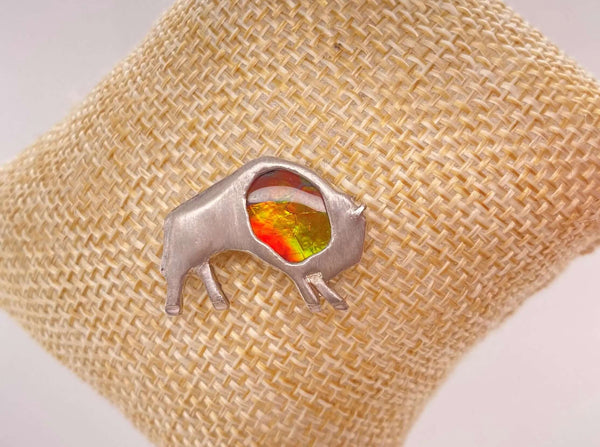 Ammolite Buffalo Silver Pin Right View PN E20952