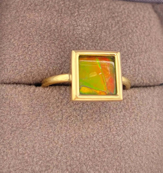 Ammolite Gold Ring with a 8mm Square Gemstone PN E21321
