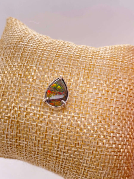 Ammolite Pear Silver Pin Left View PN E10584