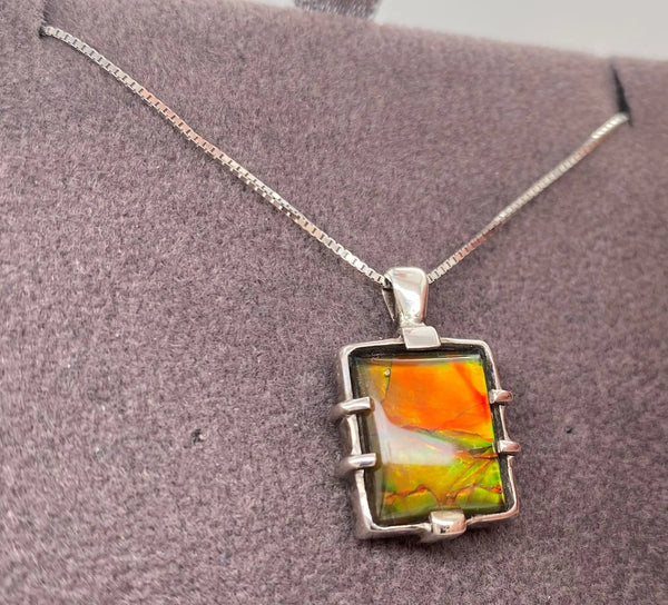 Ammolite Rectangle Silver Pendant Right ViewPN E20163