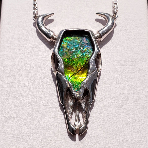 Ammolite Silver Buffalo Pendant with Chain Pn: E20244 %product from Empire Ammolite