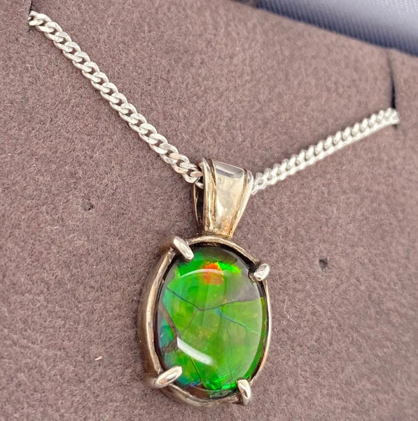 Ammolite Silver Oval Pendant Right View PN E10471