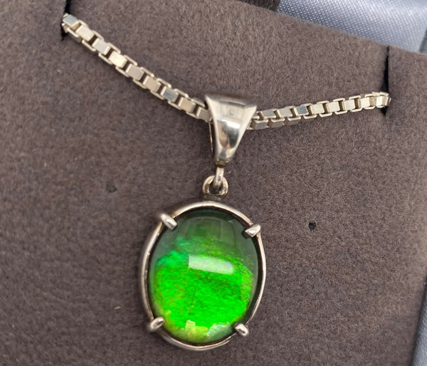 Ammolite Silver Oval Pendant Right View PN E20422