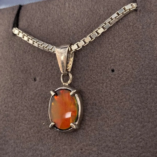Ammolite Silver Petite Oval Pendant Left View PN E20704