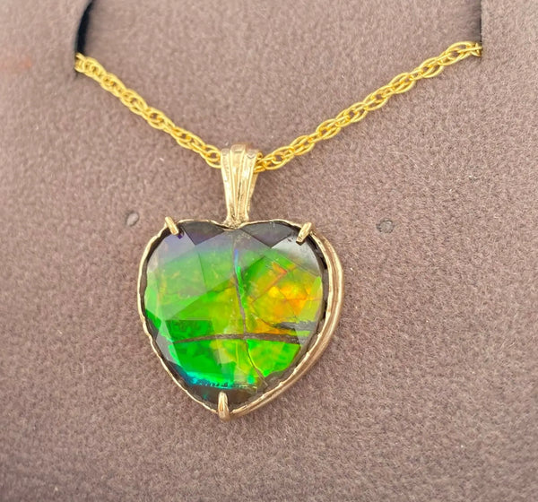 Ammolite Yellow Gold Pendant with Heart Shaped Gem Right View PN E21402