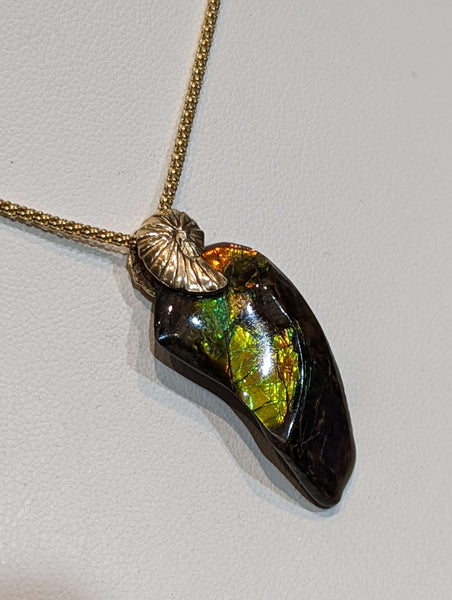 Ammolite Freeform Pendant with 17x32mm size PN E21238 %product from Empire Ammolite