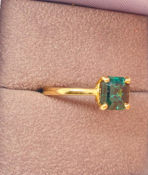 Green Tourmaline Ring with a 1.61ct Gem Set in Gold Ring Left View PN E405G