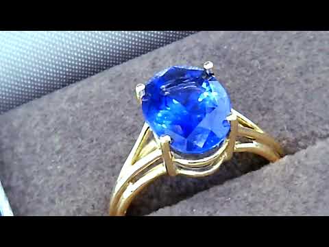 Royal Blue Sapphire Gold Ring Video with 4.08ct gemstone