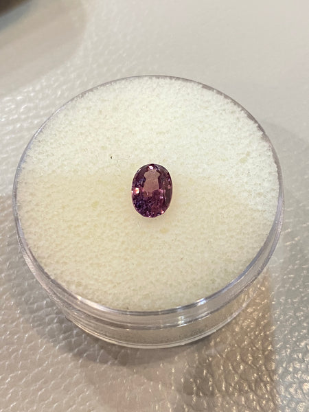 Pink Spinel 1.26ct natural and genuine quality : E00as1