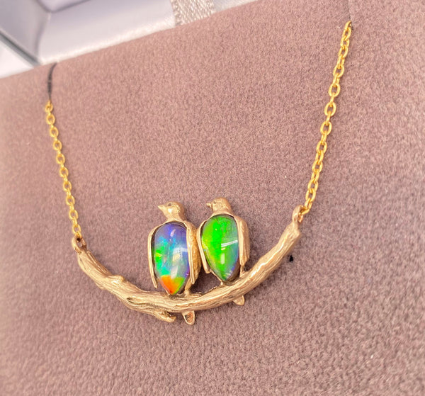 Ammolite Birds on 14K Yellow Gold Branch Pendant Right View PN E21521