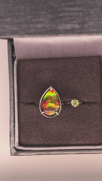 Ammolite Silver Split Ring Video with a Peridot Accent