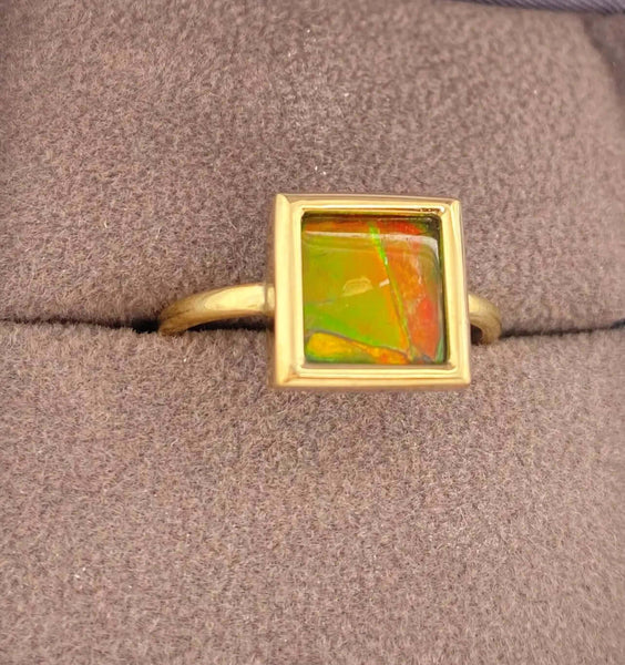 Ammolite Gold Ring with a 8mm Square Gemstone PN E21321 