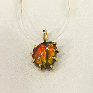Ammolite Piece of Me Gold Pendant With 14/20 Gold Chain PN: ES157-AA %product from Empire Ammolite