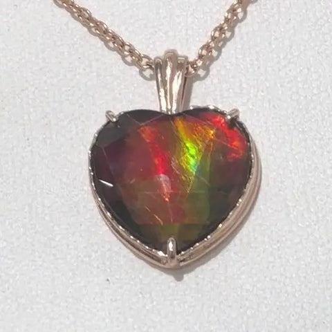 Ammolite Rose Gold Pendant with Heart Shaped Gem PN: E21201 %product from Empire Ammolite