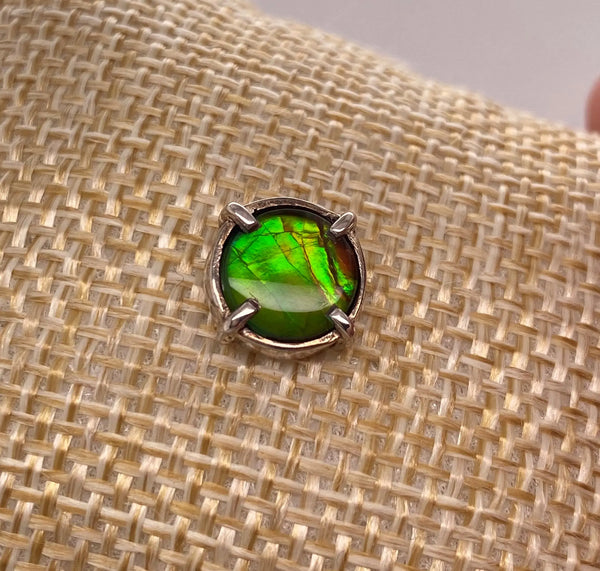 Ammolite Round Silver Pin Right View PN E10513 