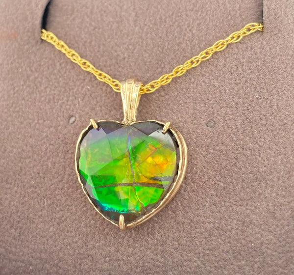 Ammolite Yellow Gold Pendant with Heart Shaped Gem Right View PN E21402 