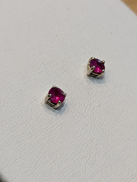 Birthstone 4mm Stud Earrings Set in Sterling Silver PN: E1005-04 %product from Empire Ammolite
