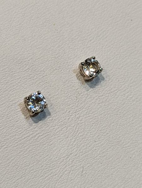 Birthstone 4mm Stud Earrings Set in Sterling Silver PN: E1005-04 %product from Empire Ammolite