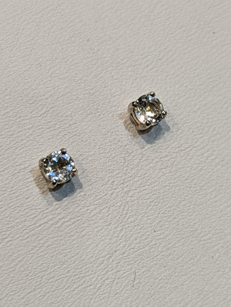 Birthstone Stud Gold Earrings with 4mm Gemstone PN: E676438 %product from Empire Ammolite