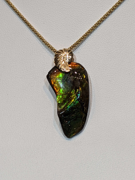 Ammolite Freeform Pendant with 17x32mm size PN E21238 %product from Empire Ammolite