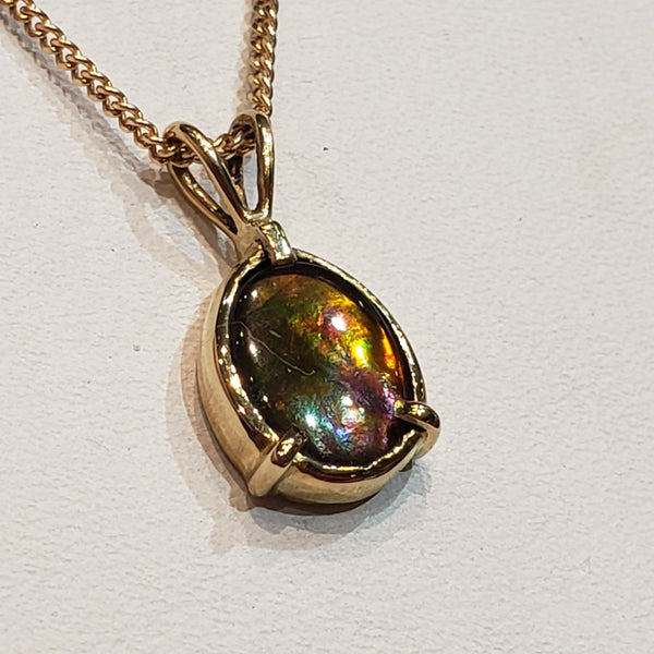 Genuine Ammolite 7X9MM Oval Pendant In 18KYG  PN. E20574 %product from Empire Ammolite