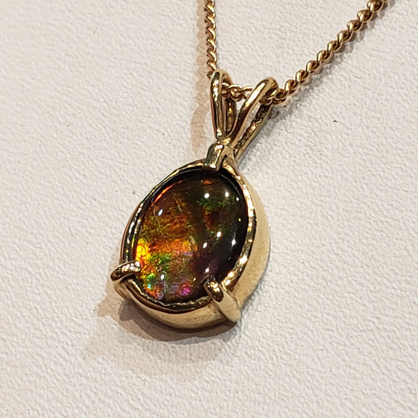 Genuine Ammolite 7X9MM Oval Pendant In 18KYG  PN. E20574 %product from Empire Ammolite