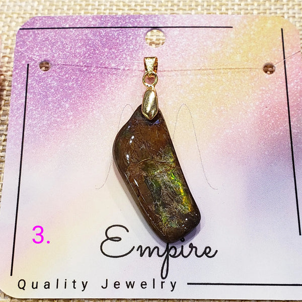 Petite Freeform Pendant with Gold Plating and Chain PN. ES150-GF %product from Empire Ammolite